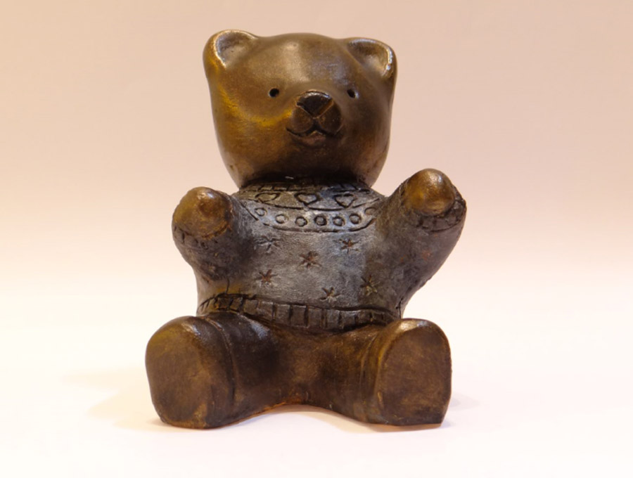 Le petit nounours, bronze à patine grise